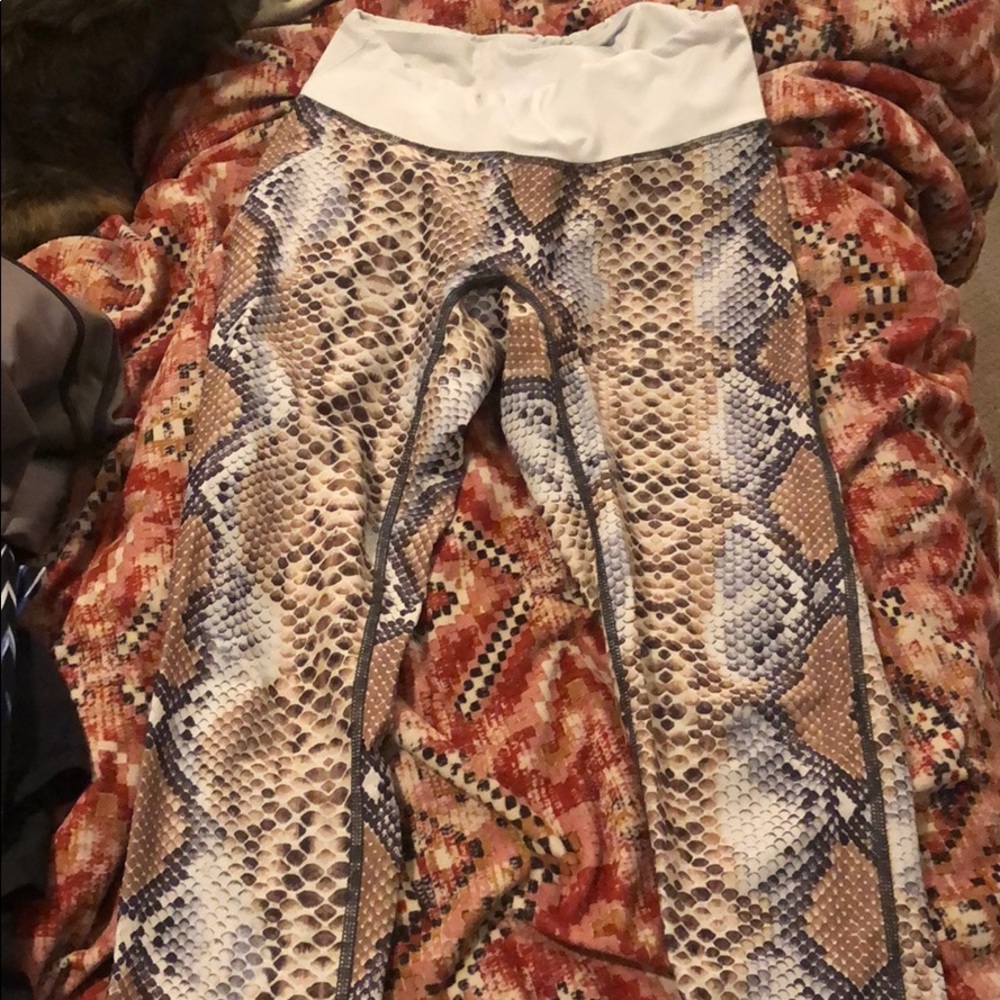 PrismSport python leggings